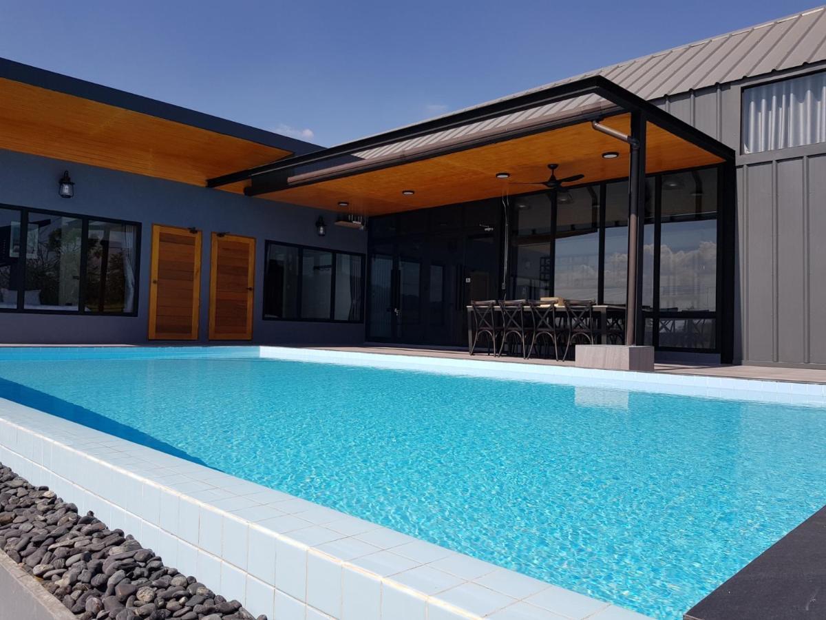 Nordic Cabin And The Pool Ban Sap Noi Exterior photo